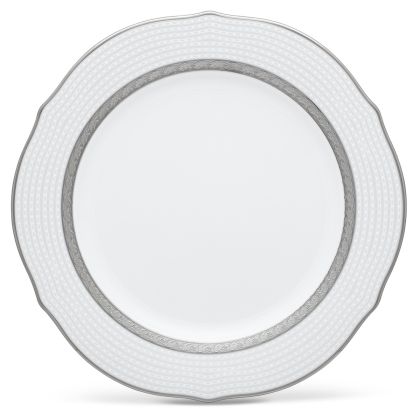 Accent Plate, Scalloped, 9"