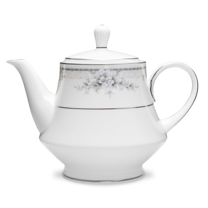 Noritake Sweet Leilani 12-Piece Dinnerware Set, Service for 4