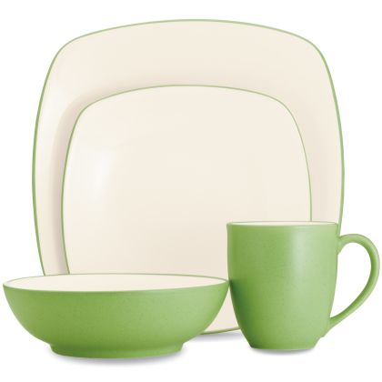 4-Piece Square Place Setting